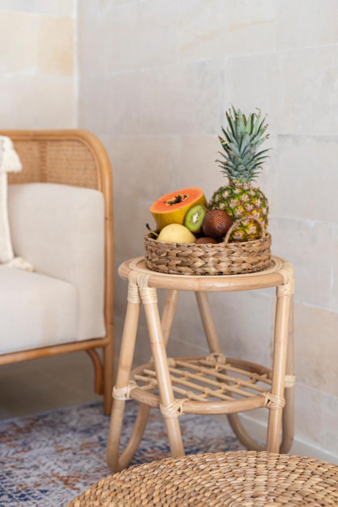 Designer Emy Sanur (Bali)